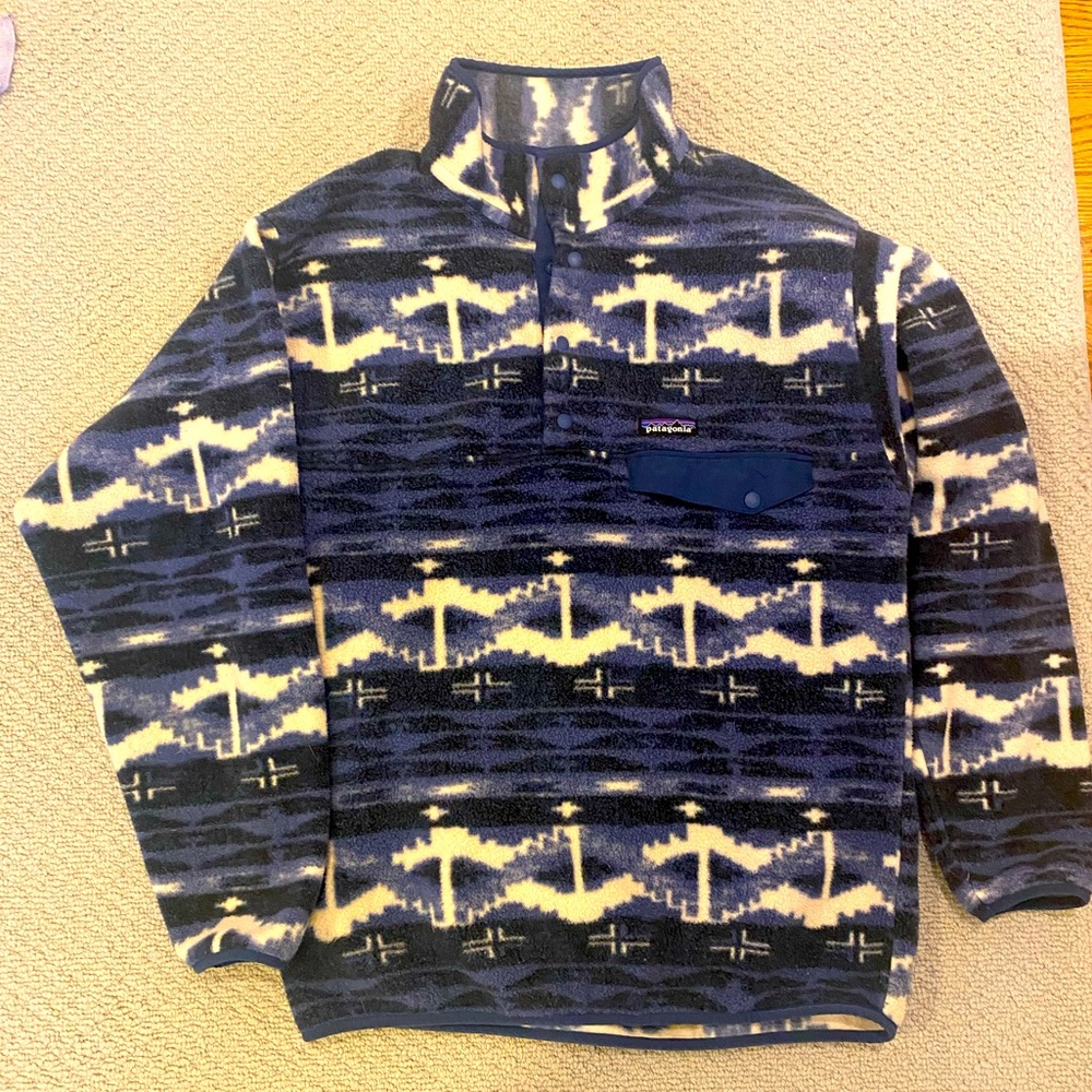 Patagonia men’s Synchilla snap front pullover. Like new. Size Medium
